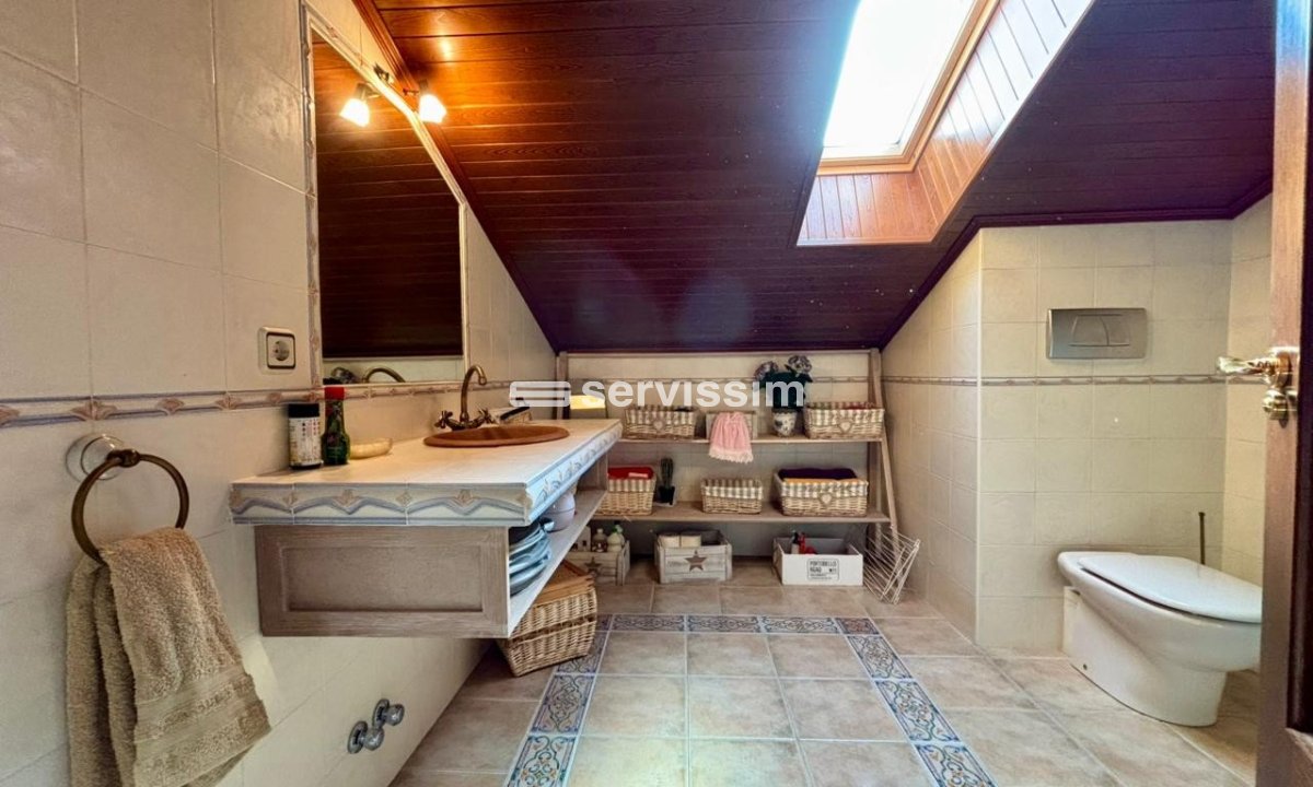 En venda - Casa Adossada - Sispony