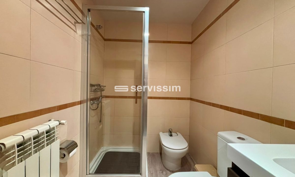 Piso de alquiler en La Massana, 3 habitaciones, 70 metros