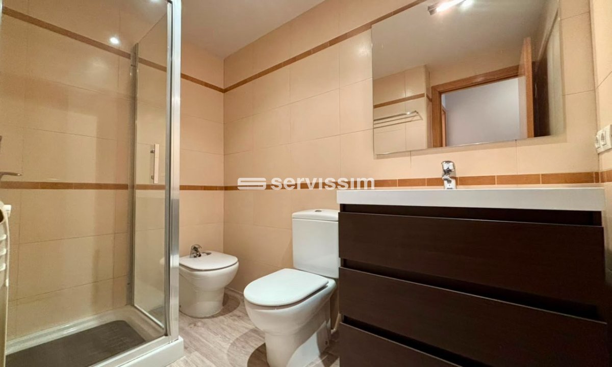 Piso de alquiler en La Massana, 3 habitaciones, 70 metros