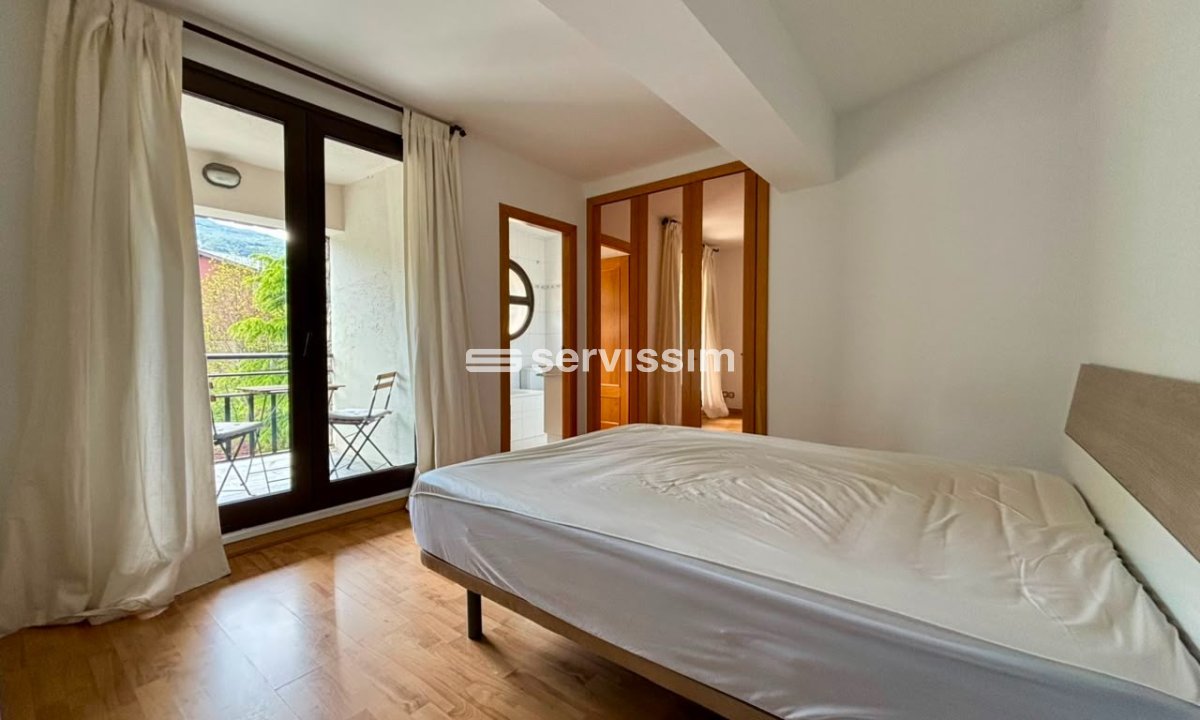 Lloguer  - Apartament / pis - Centre vila