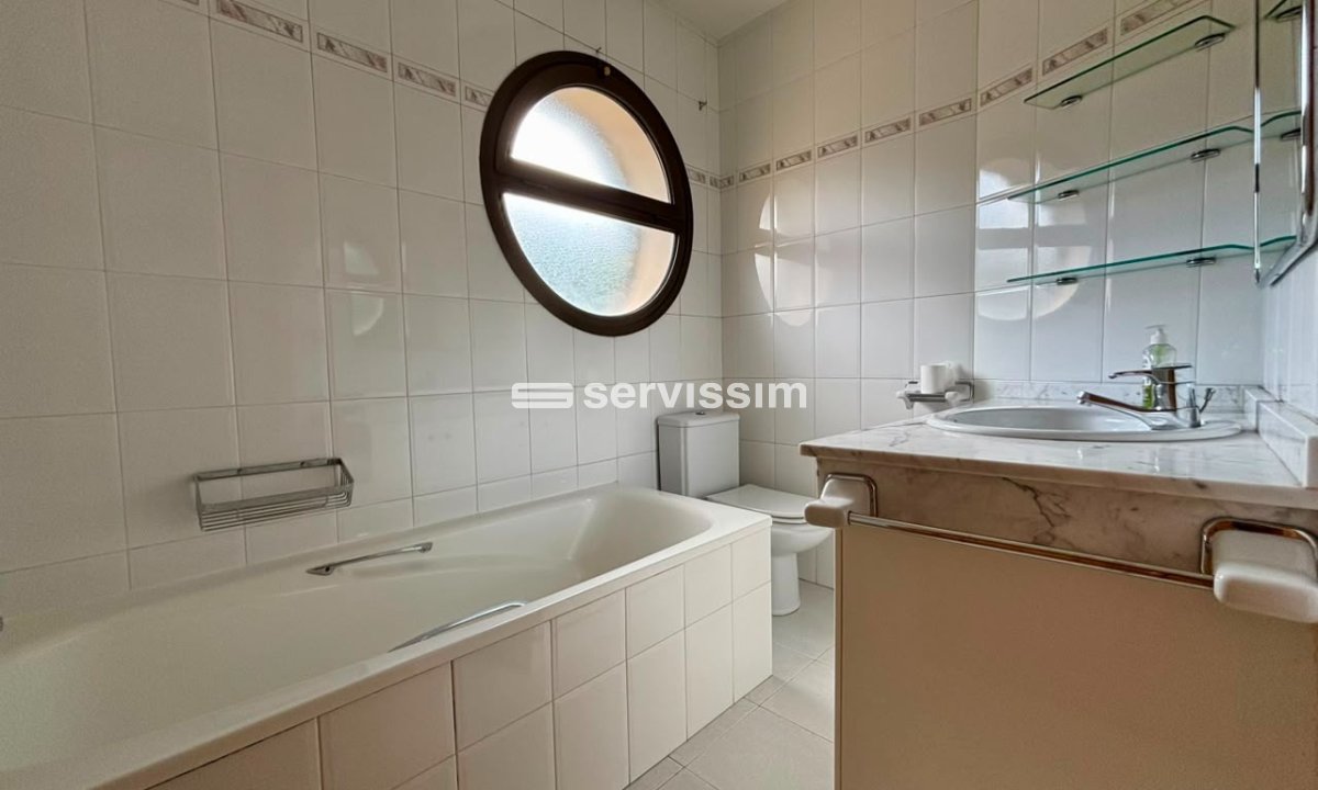 Lloguer  - Apartament / pis - Centre vila