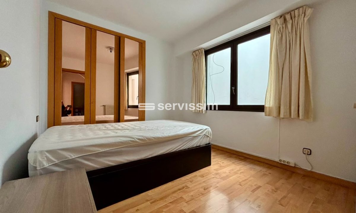 Lloguer  - Apartament / pis - Centre vila