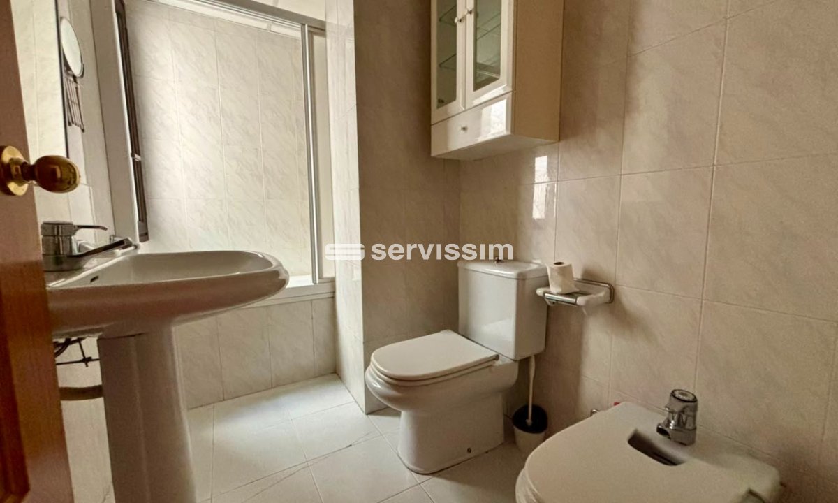 Lloguer  - Apartament / pis - Centre vila