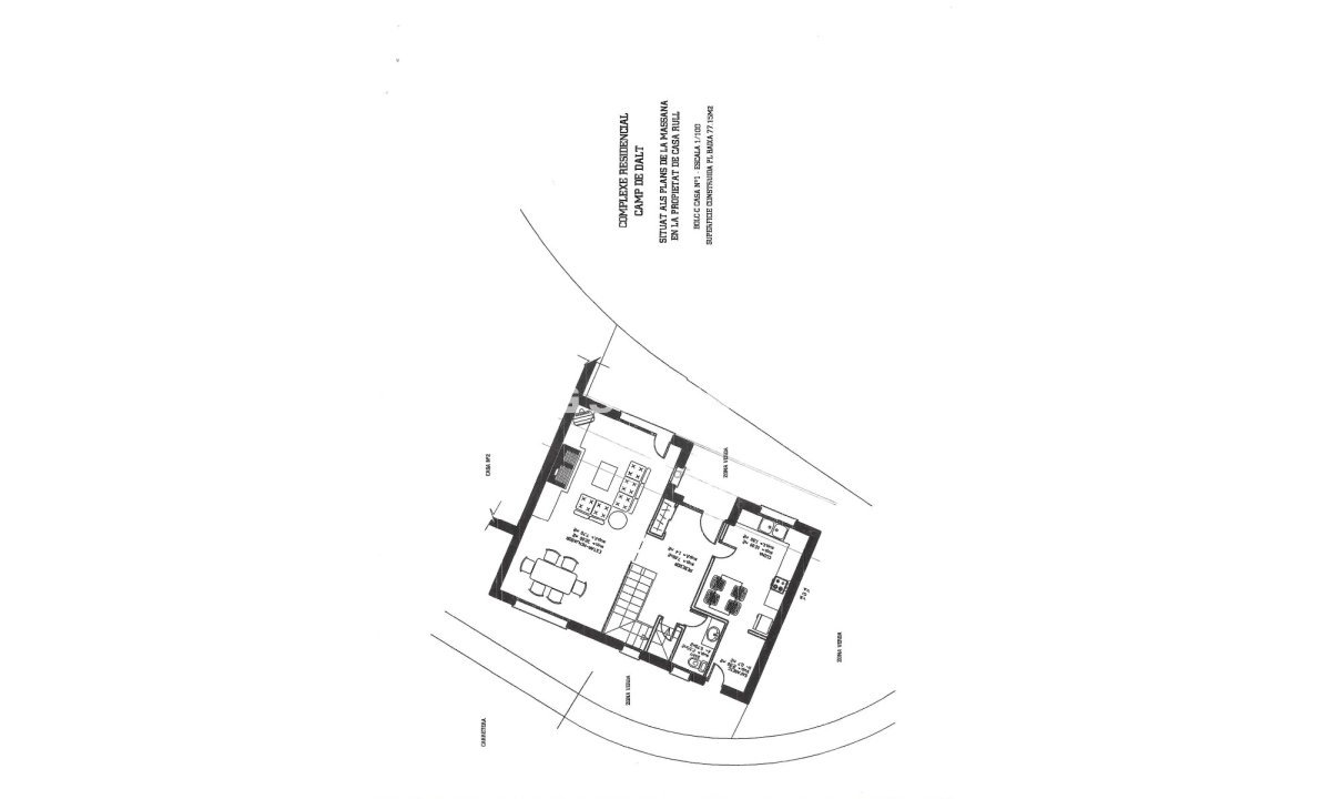Casa adossada en venda a Sispony, 4 habitacions, 302 metres