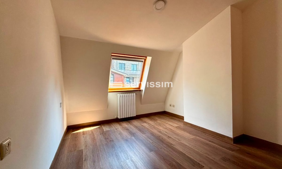 Àtic de lloguer a La Massana, 2 habitacions, 89 metres