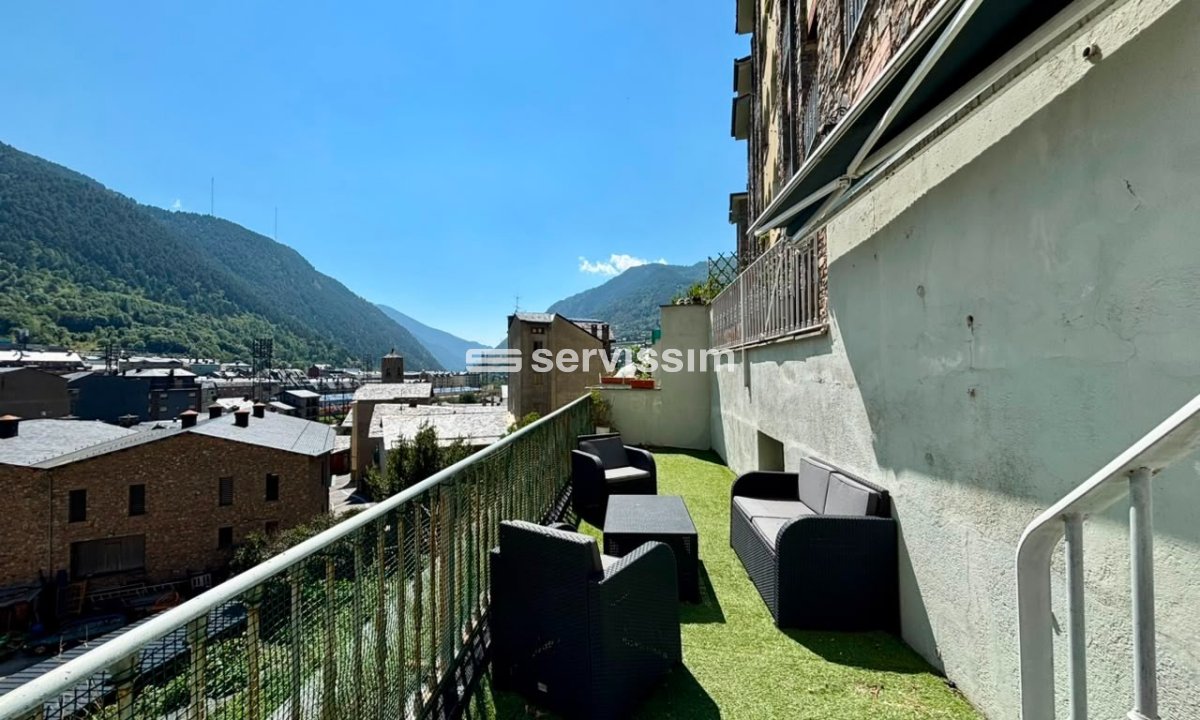 Piso en venta en Encamp, 2 habitaciones, 79 metros
