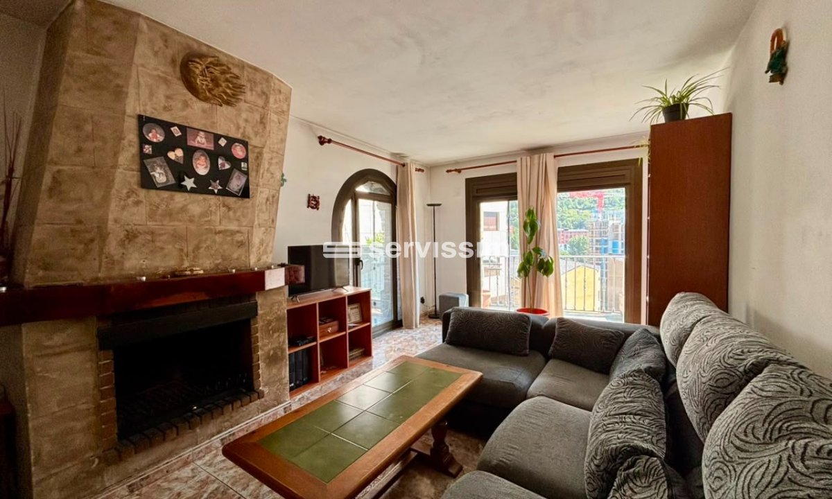 Piso en venta en Encamp, 2 habitaciones, 79 metros