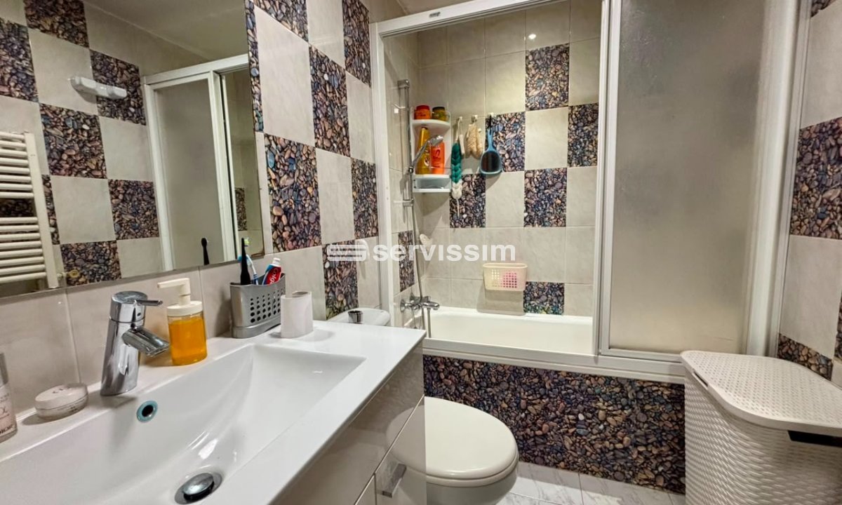 Piso en venta en Encamp, 2 habitaciones, 79 metros