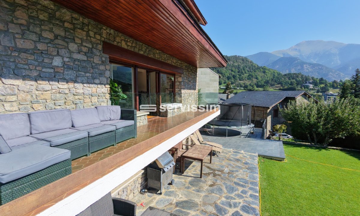 Xalet en venda a La Massana, 4 habitacions, 237 metres