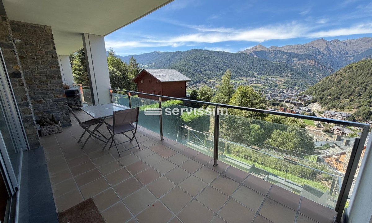 Pis en venda a Anyós, 4 habitacions, 186 metres