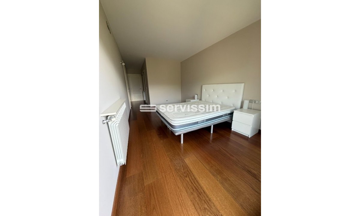 Pis en venda a Anyós, 4 habitacions, 186 metres