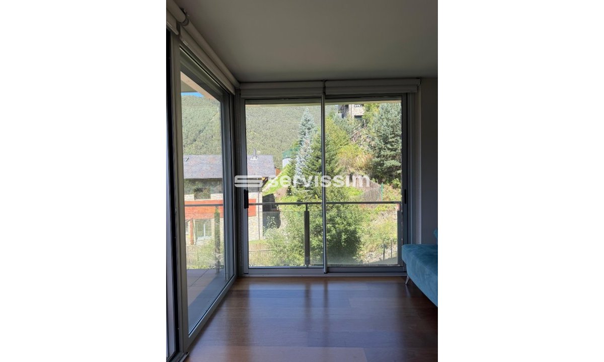 Pis en venda a Anyós, 4 habitacions, 186 metres