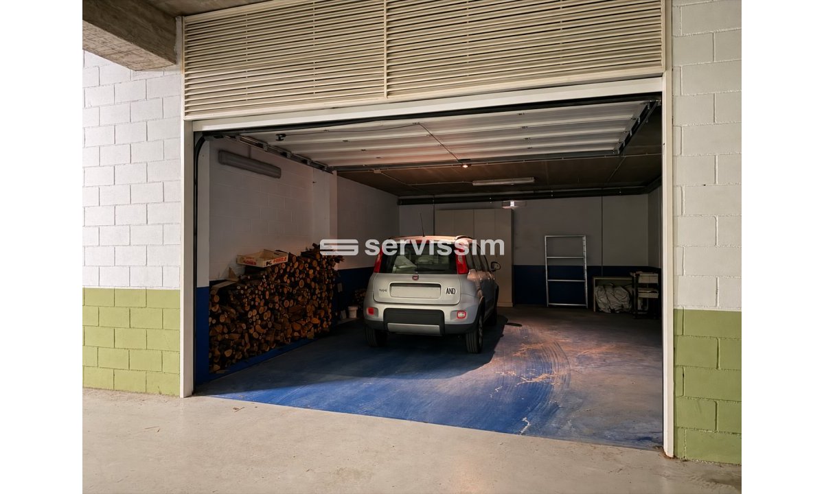 Pis en venda a Anyós, 4 habitacions, 186 metres