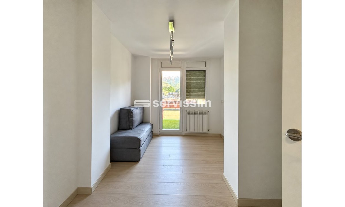 Rental - Penthouse - Town centre