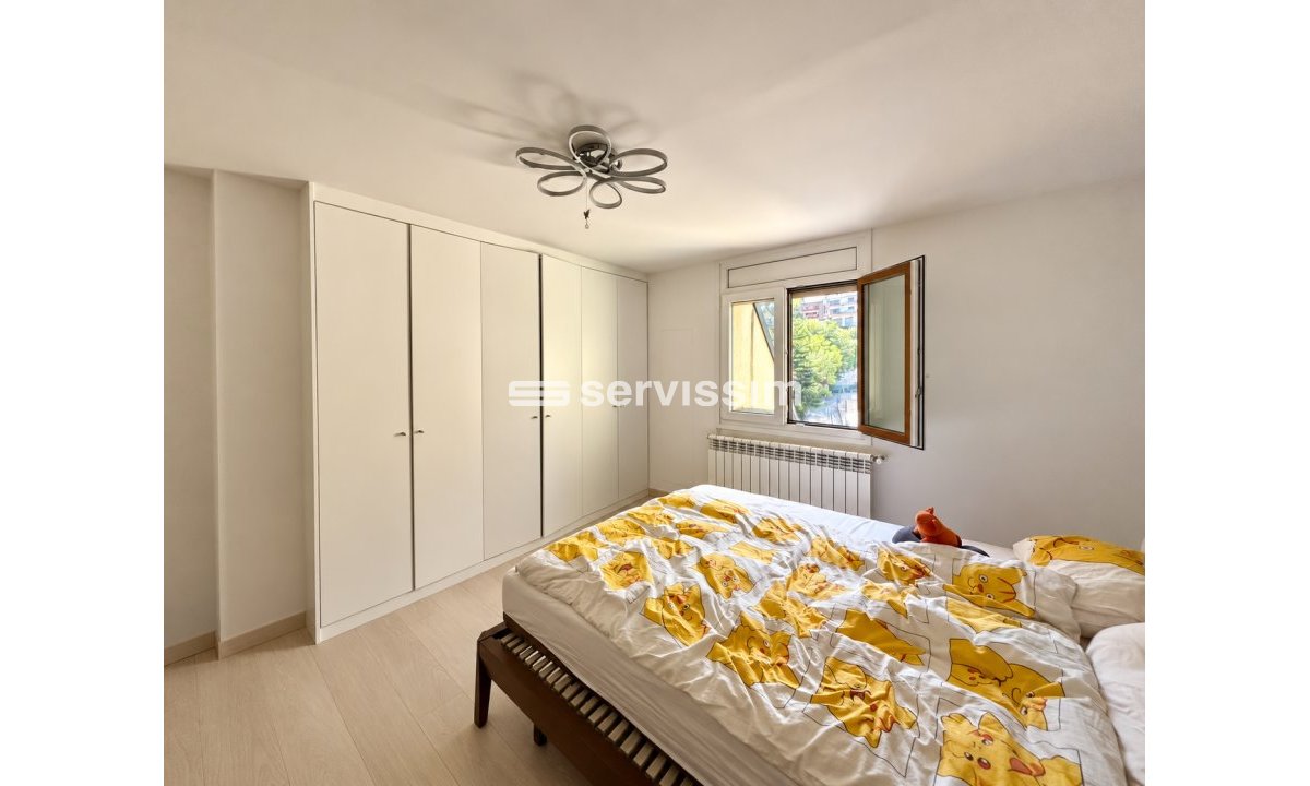 Rental - Penthouse - Town centre