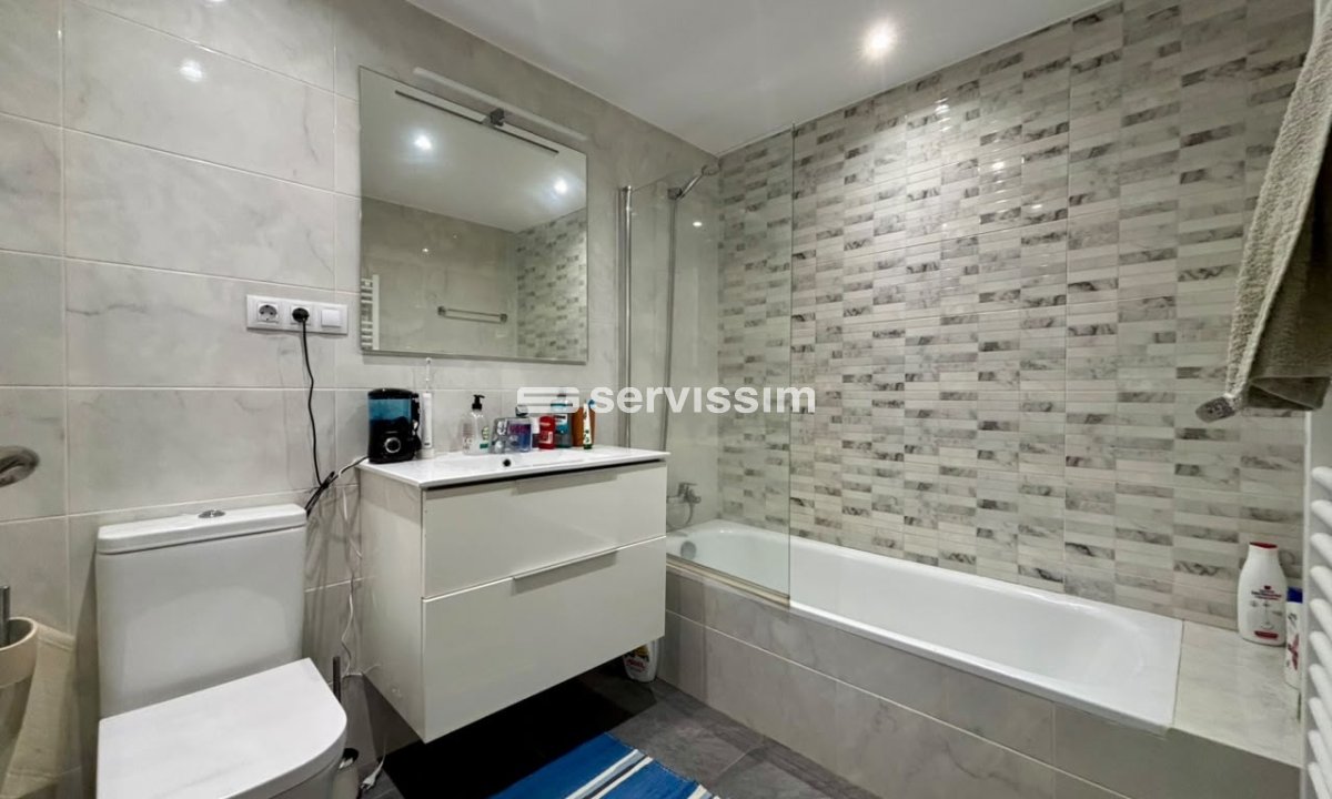 Rental - Penthouse - Town centre