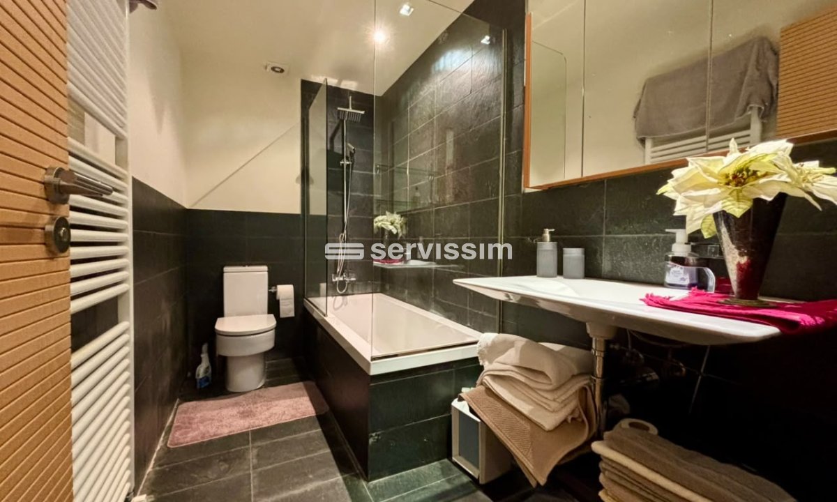 Piso de alquiler en Llorts, 2 habitaciones, 75 metros