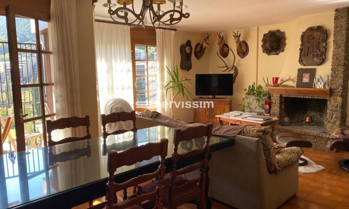 En venda - Apartament / pis - Centre vila