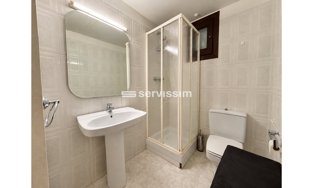 Piso en venta en Sispony, 2 habitaciones, 90 metros