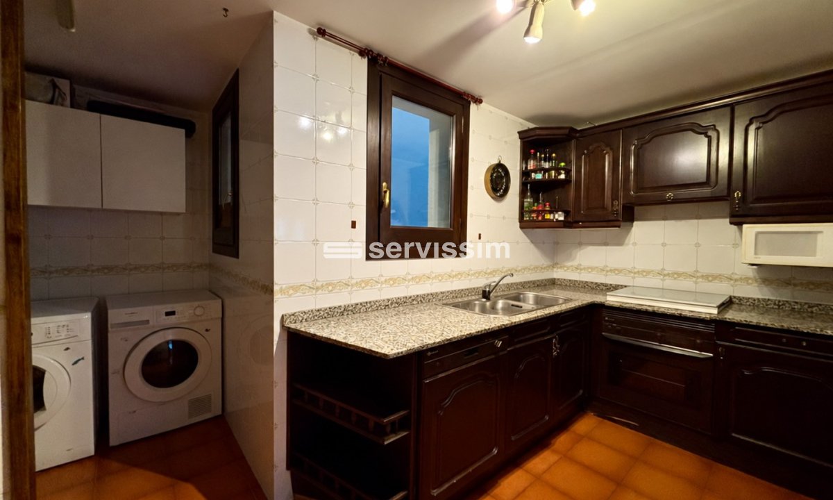 Piso en venta en Sispony, 2 habitaciones, 90 metros