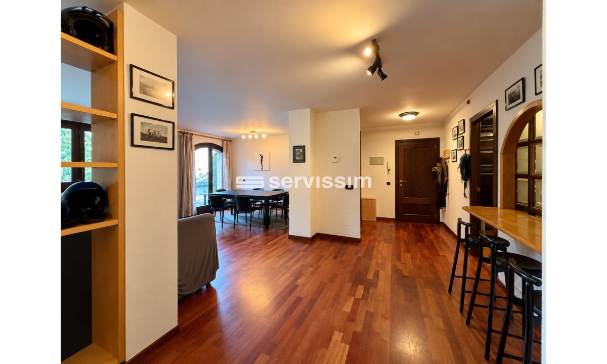 Piso en venta en Sispony, 2 habitaciones, 90 metros