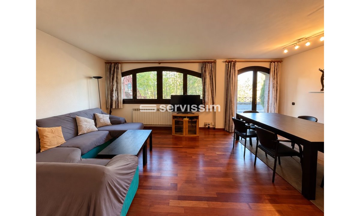 Piso en venta en Sispony, 2 habitaciones, 90 metros