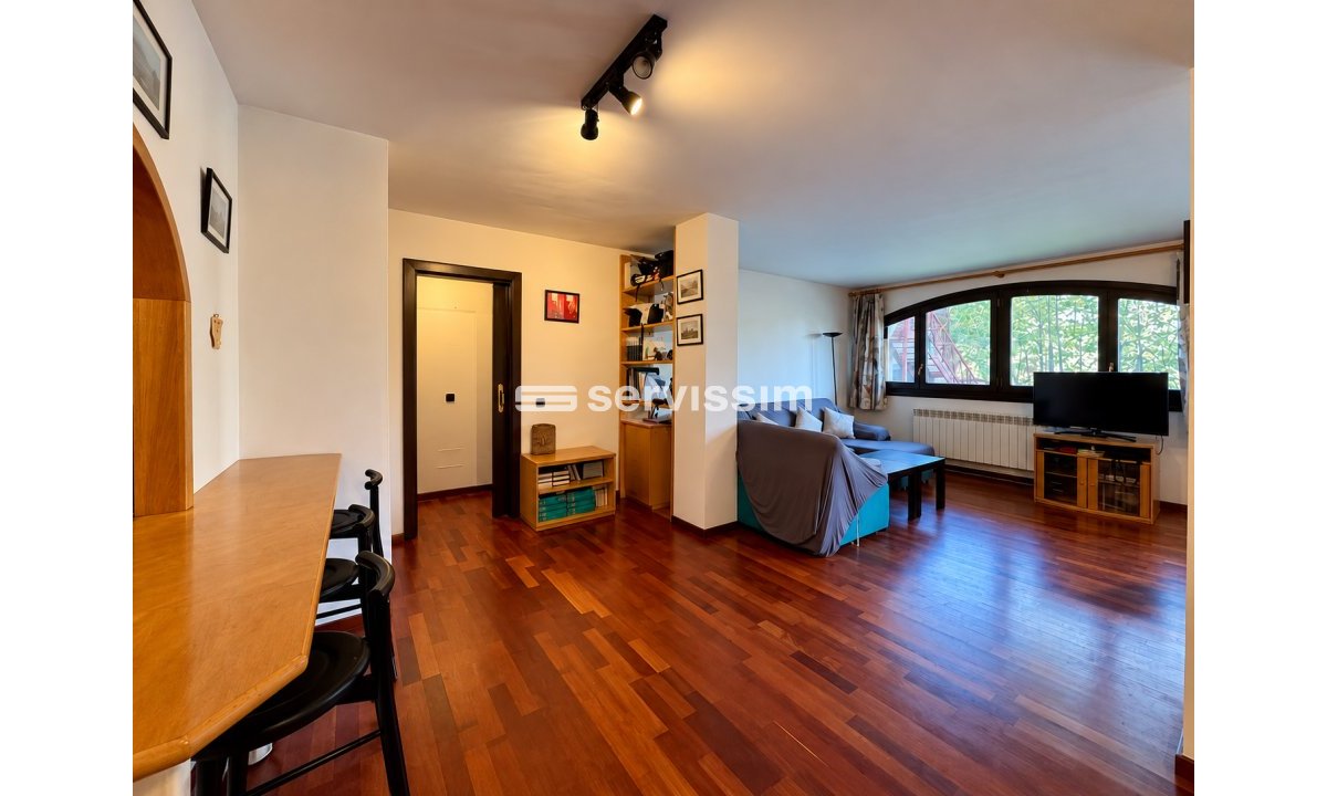 Piso en venta en Sispony, 2 habitaciones, 90 metros