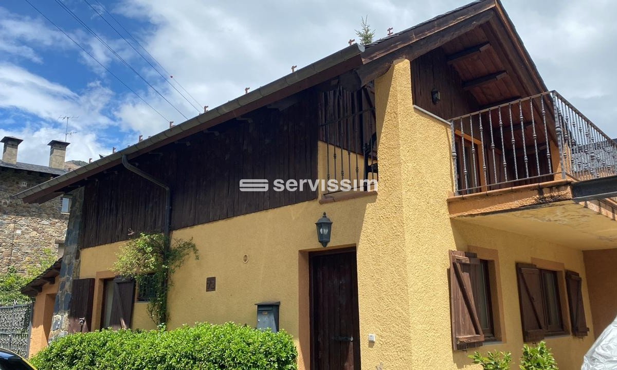 For sale - Detached house - Escás - Escàs