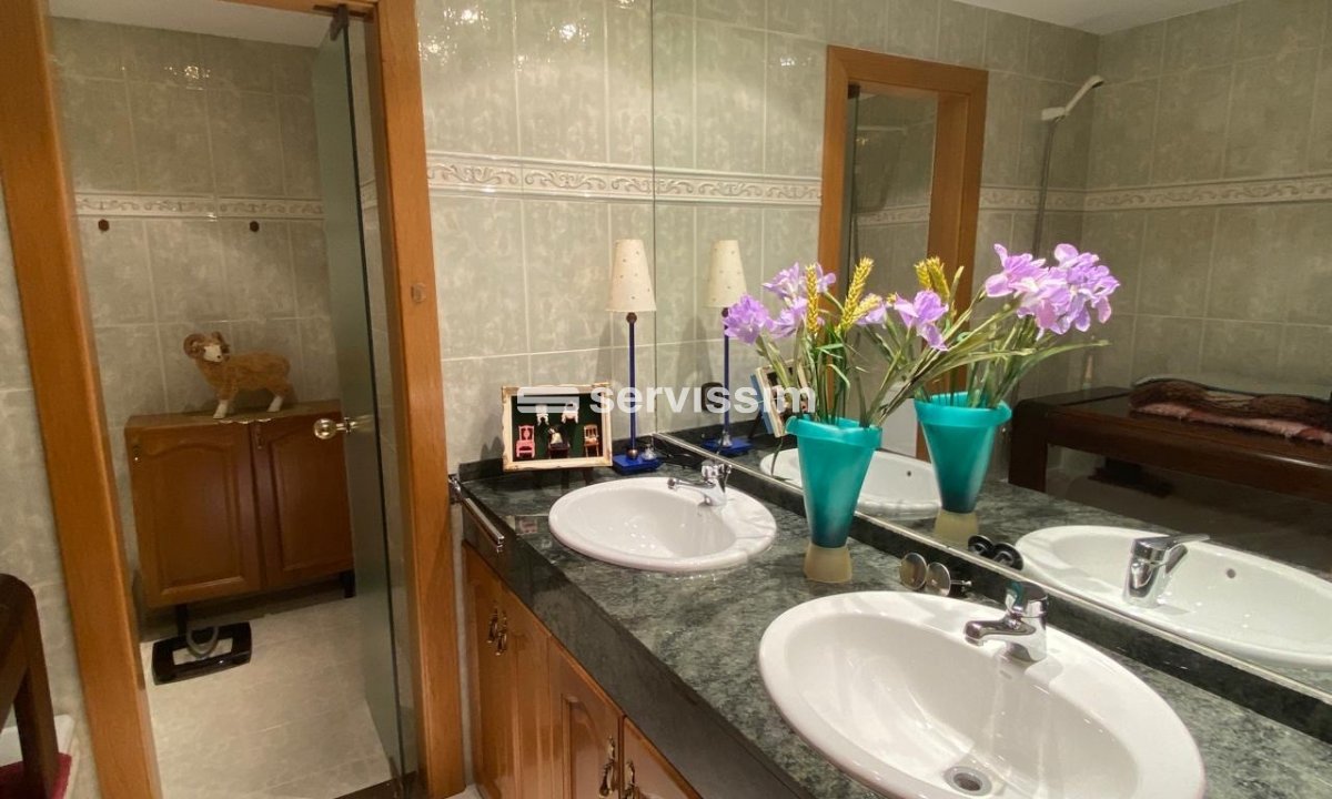 En venta - Apartamento / piso - Anyós