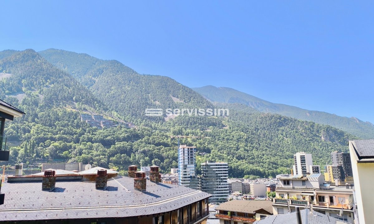 Piso de alquiler en Escaldes Engordany, 4 habitaciones, 176 metros